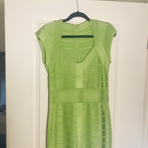 Dress - Picture 4 of 6